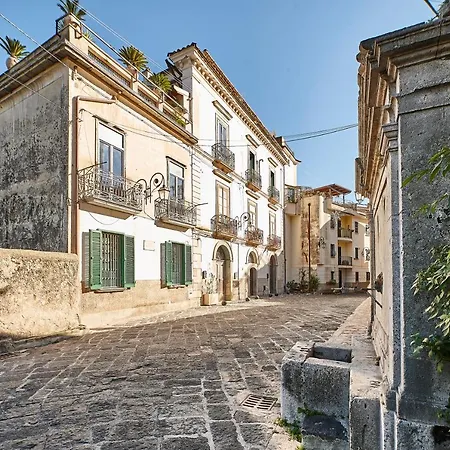 Narciso Apartment